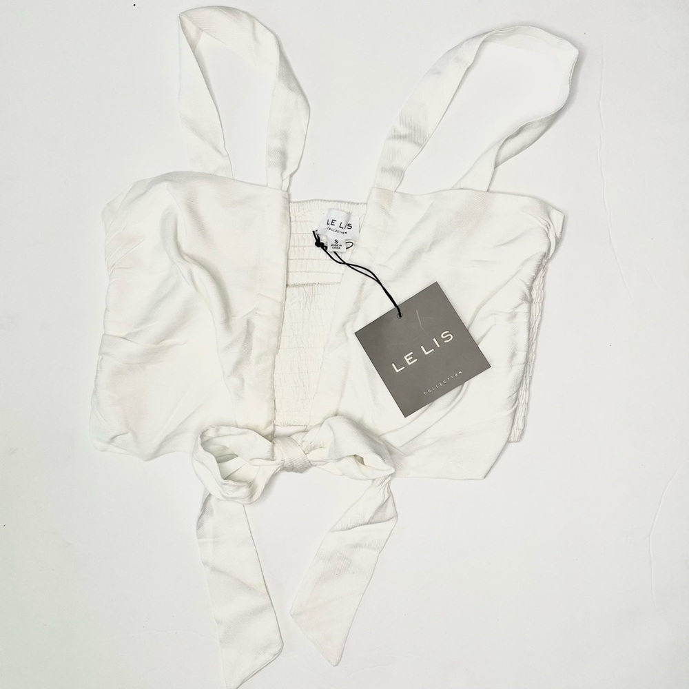 Le Lis White Cropped Center Bow‎ Top | NWT | Creamy White Color